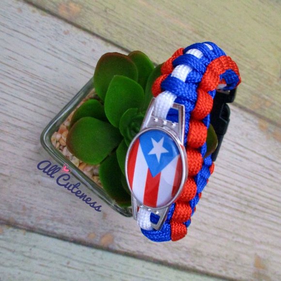Puerto Rico Flag Bracelet - Picture 1 of 13